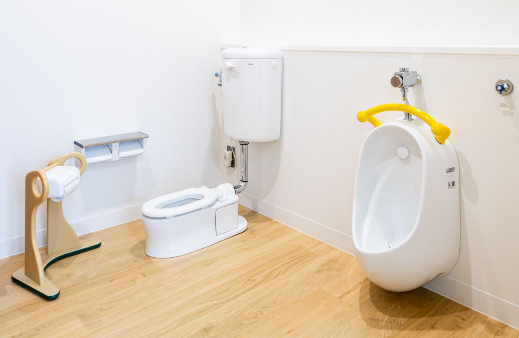 併設の保育園内には幼児用トイレを設け、トイレトレーニングをサポート。
