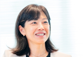 豊貞 佳奈子